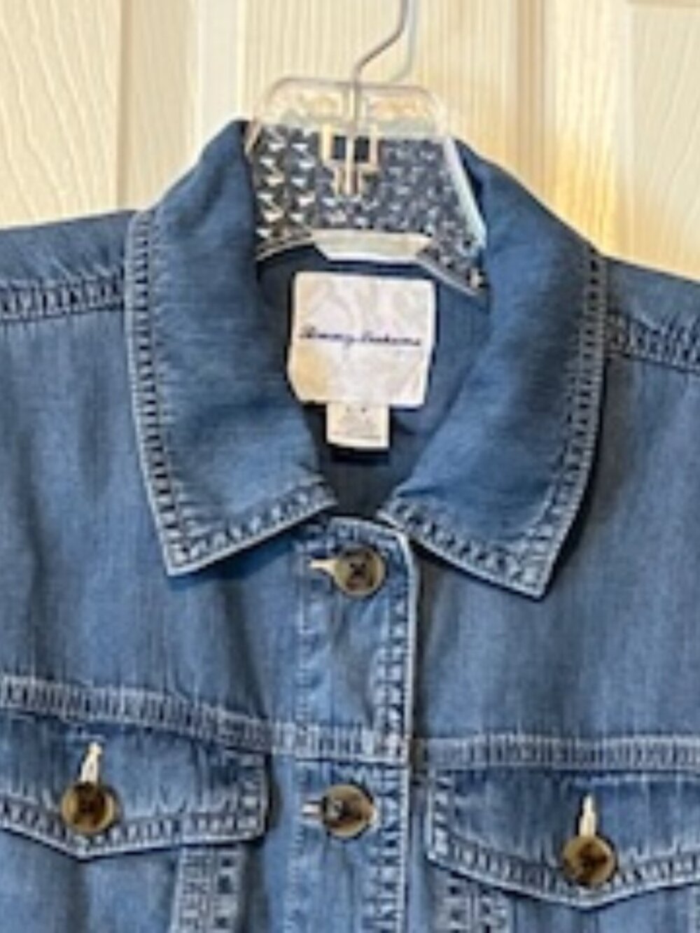 Tommy Bahama Chambray O'Lei linen blend jacket, size S. Vibrant blue-Like new!